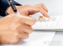 上海高考作文火了 網友：出題的老師是老股民？