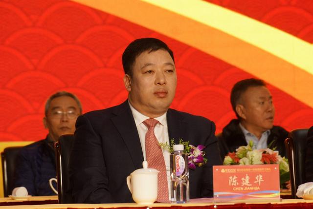 中国最富有夫妻有人投资17年升值1万倍有人1年身家暴增330亿