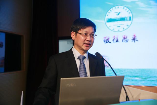 复旦大学上海医学院副院长夏景林医学人文教育的重要性源于医学模式