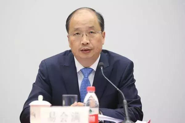 突发|易会满与江苏渊源深厚:南京大学博士,曾执