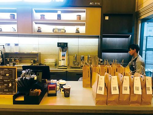 瑞幸咖啡真火,外卖生意火爆 一线城市核心商圈500米覆盖