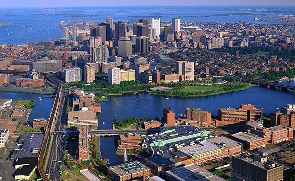 中国速度!10年2万里,美国高铁190公里还要黄