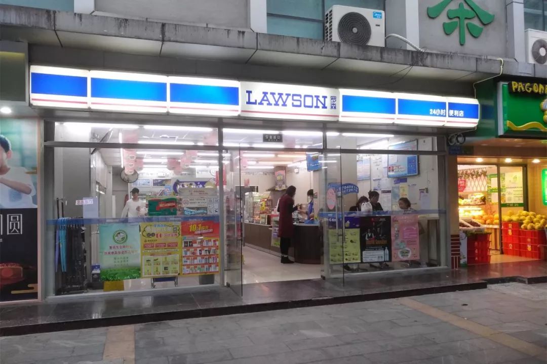 中国连锁超市十年风云:4家企业消逝于十强榜