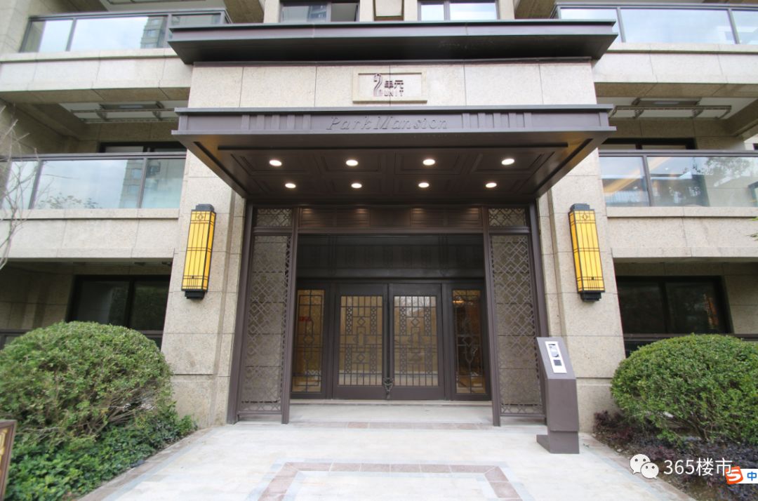 倒挂13万平南部新城旭辉铂悦秦淮正在交付实景图片曝光