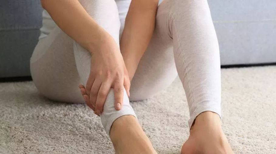 多推小腿经络通了病自然就少了值得收藏