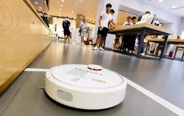 雷军护航,石头科技冲关科创板,业绩扶摇直上却