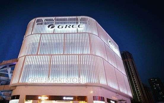 围观财经 | 冰冰出清股票，“农药”出海遇阻，皇冠也会掉