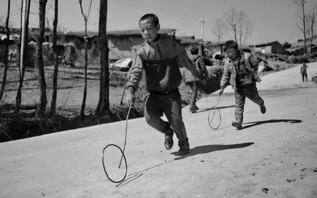 这些玩具太暴露了年纪了 你还记得几个?