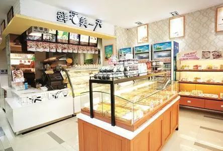鲜奶吧：新饮品潮流背后的市场观察
