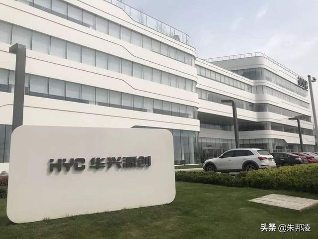 57%,销售客户主要包括苹果,三星,lg,夏普,京东方等行业内知名厂商