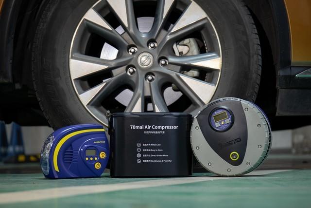 70迈米其林固特异三款汽车轮胎充气泵对比