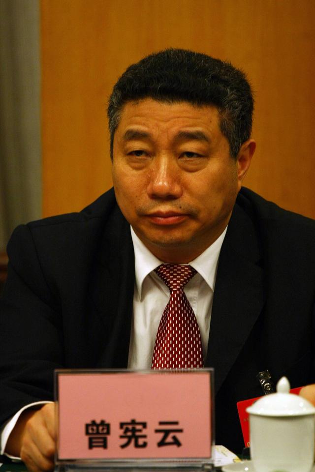 建设股份有限公司入驻凤凰岛,取得邮轮港公司45%的股份,交易金额为49