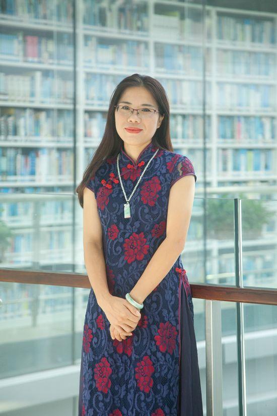 李华让古戏台焕发新生机的文化人