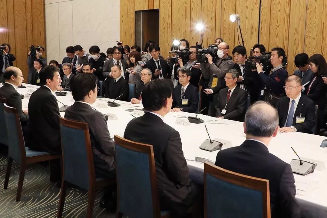 安倍16日晚在首相官邸召开专家会议 