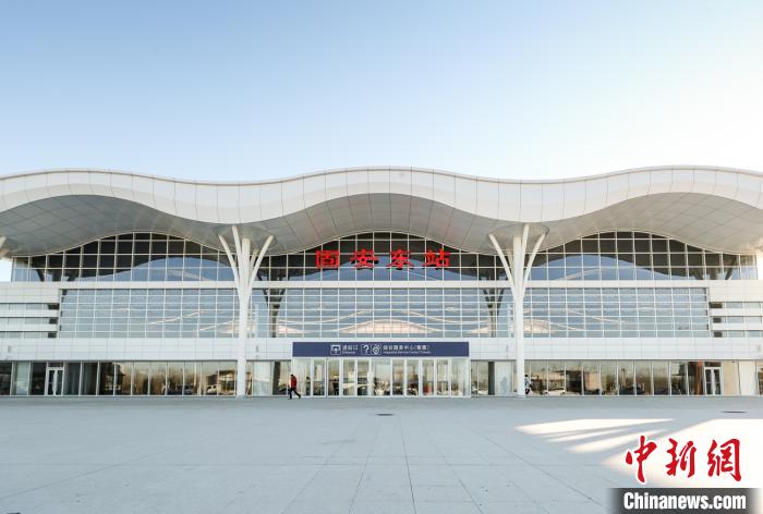 京雄城际铁路预计年底开通运营 雄安站等三座车站整体亮相