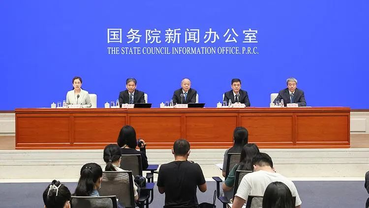 监管的声音再次响起!严禁平台企业“二选一”来挤占他人生存空间!坚决打击囤积居奇、恶意炒作、哄抬物价的行为