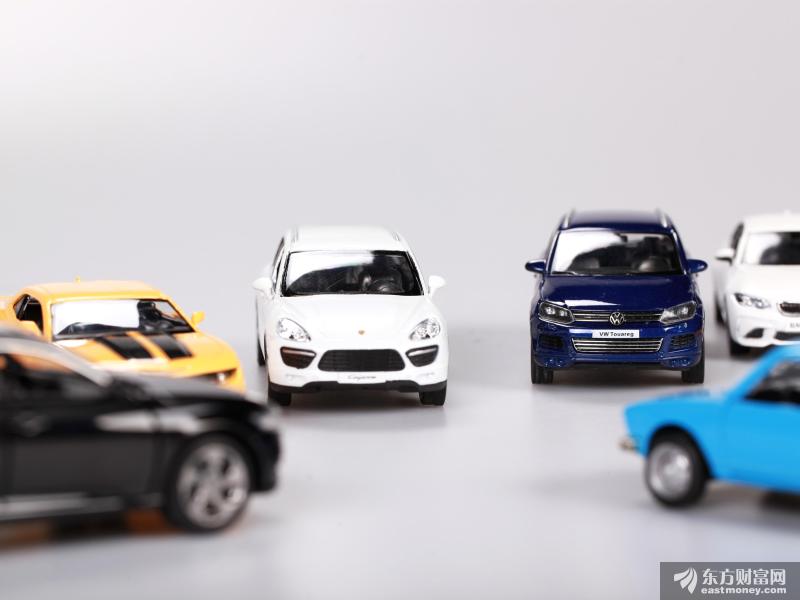 政府工作报告上消失的“新能源汽车”