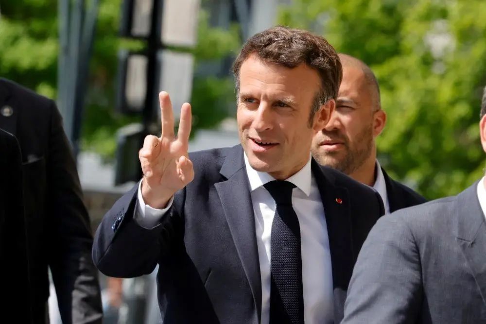 有惊无险！44岁的马克龙再胜勒庞 成功连任法国总统