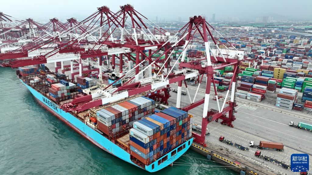 青岛港外贸集装箱吞吐量逆势增长插图5