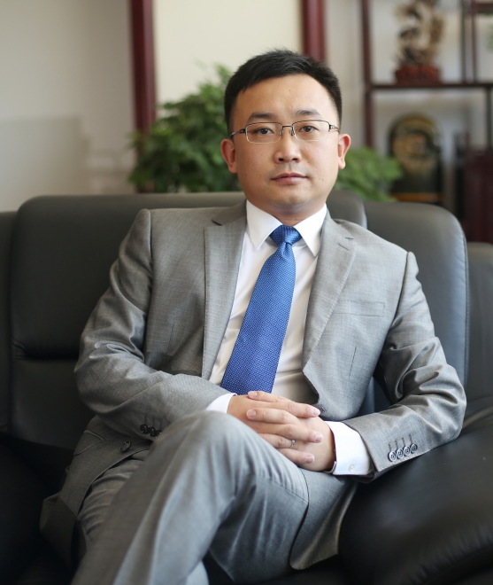 聚龙股份有限公司董事长柳永诠。图片来自聚龙股份官网。