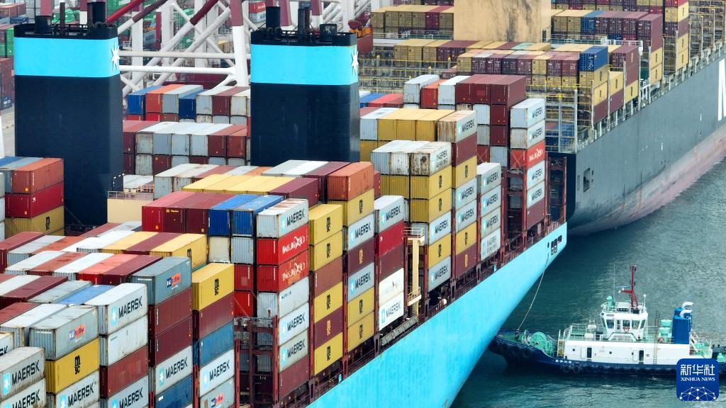 青岛港外贸集装箱吞吐量逆势增长插图2