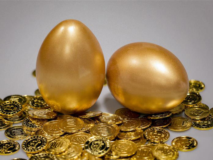 首批半年报分红股出炉