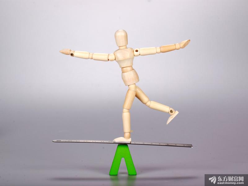 惨烈！虚拟货币被血洗！