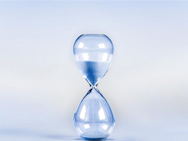 特斯拉狂涨6000亿！发生了什么？