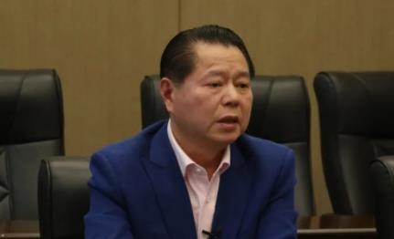 全国政协委员建议：对酒业超平均利润重税