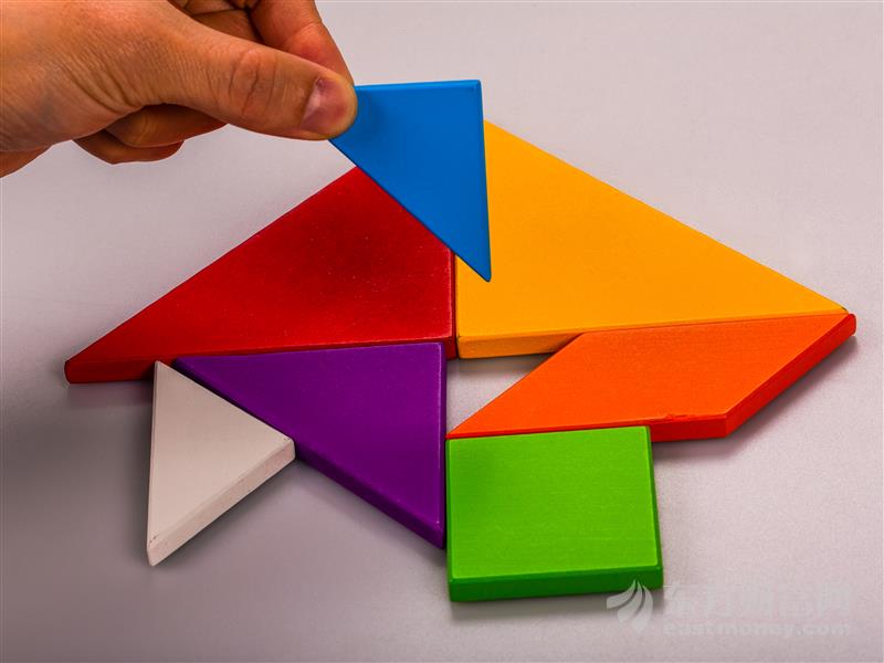 黄峥卸任董事长CEO陈磊接棒