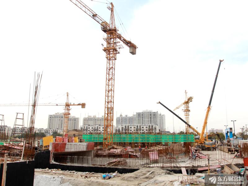 8月规模以上工业增加值同比增长5.3%