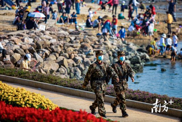 深圳湾武警图片