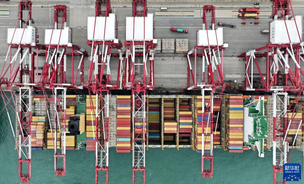 青岛港外贸集装箱吞吐量逆势增长插图4