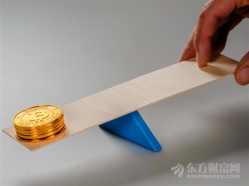 明星基金经理积极布局低估值板块