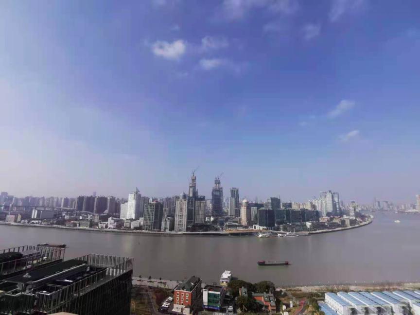 上海楼市新政猝不及防：有人要多付238万首付 有人置换到一半突然没了购房资格