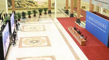 李克强：减税降费是施肥施到根上