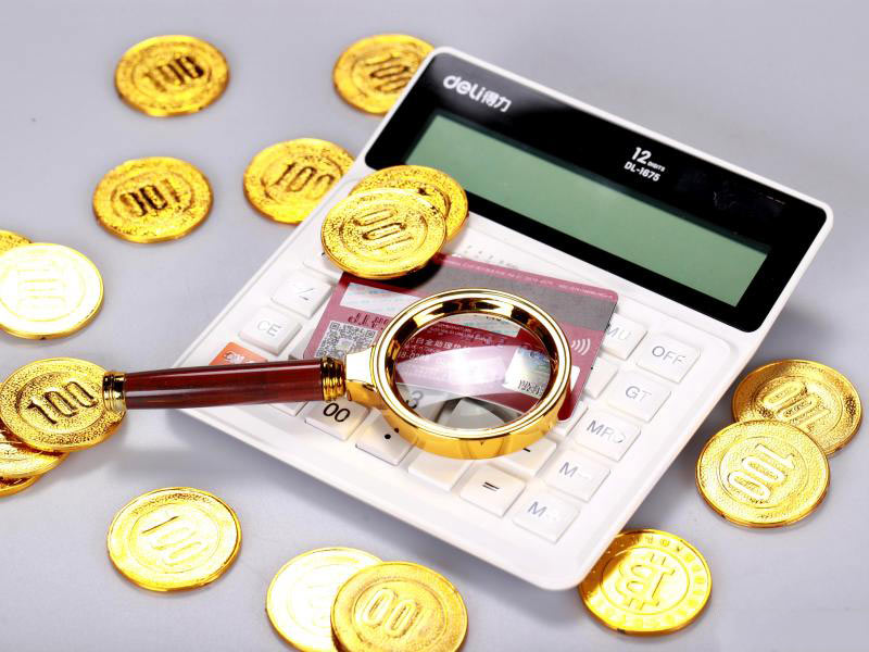 “躺枪”的芒果超媒股价腰斩